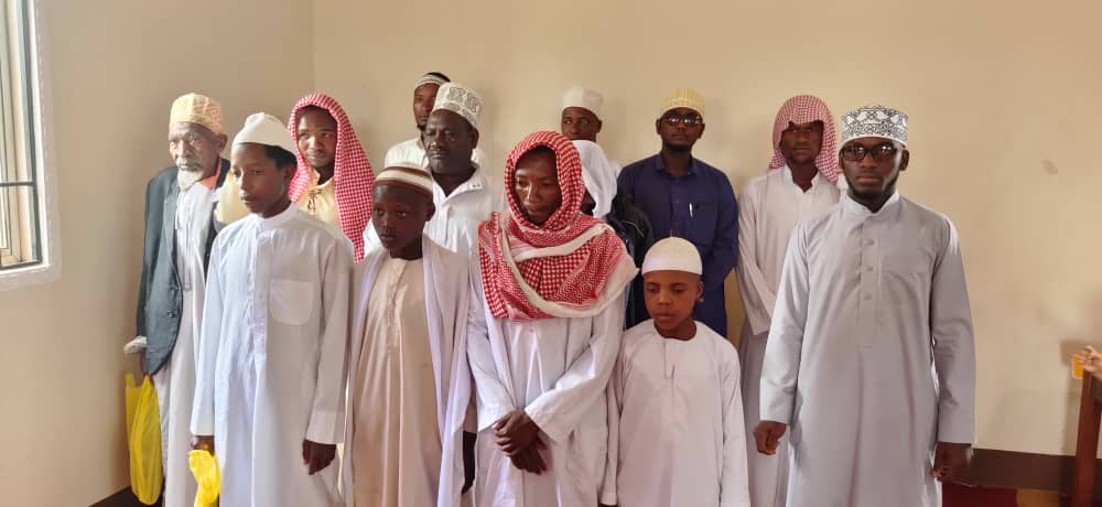 Fadhakir community members
